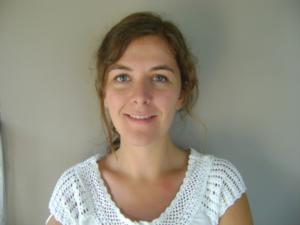 Dr.  Decleer Katrien